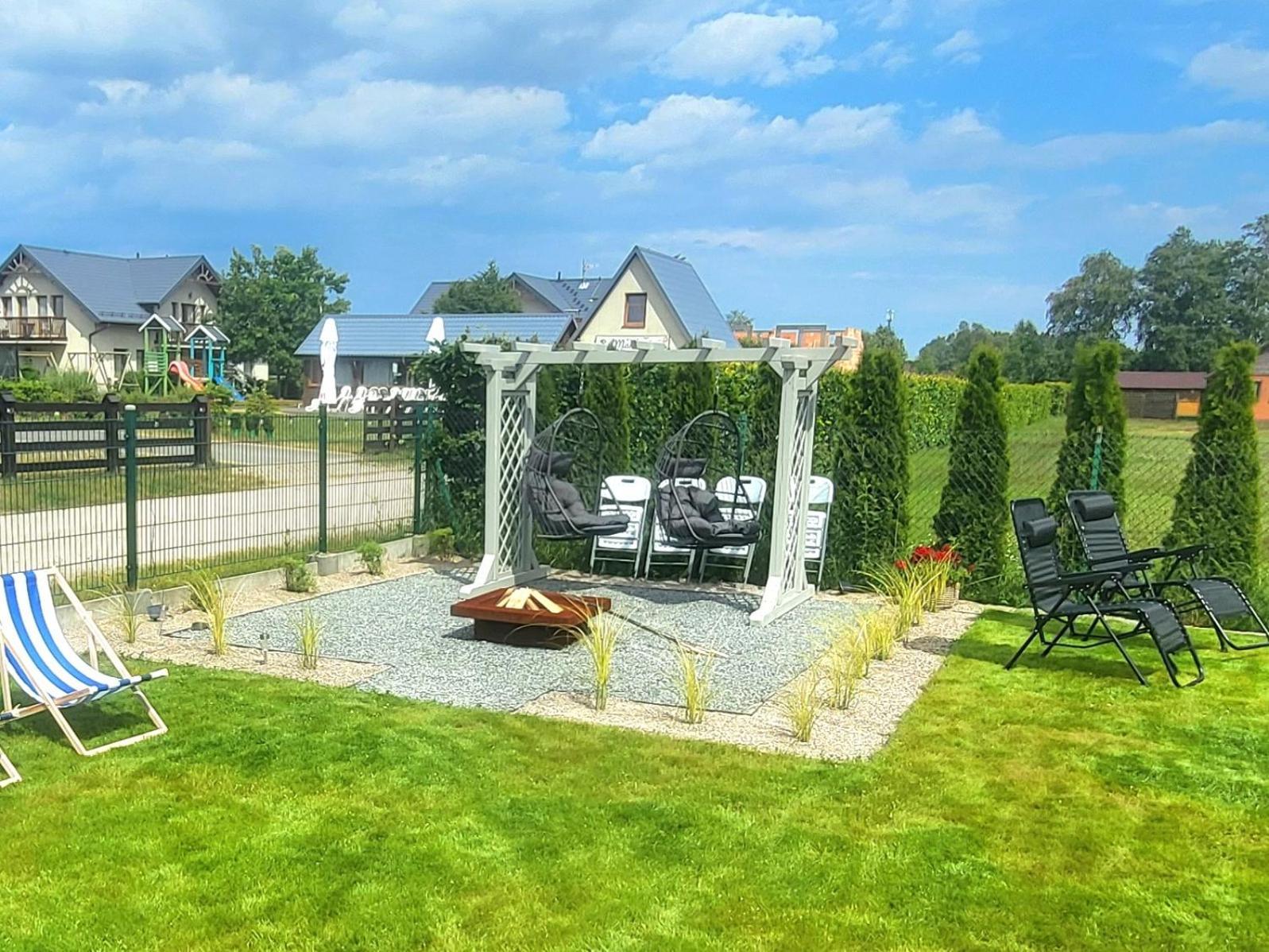 Villa Na Pokladzie à Dębki Extérieur photo